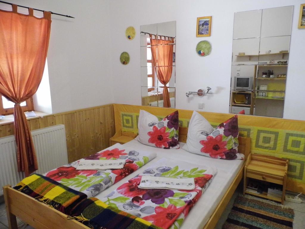 Bakonyi Apartmanhaz Eplény Exterior photo
